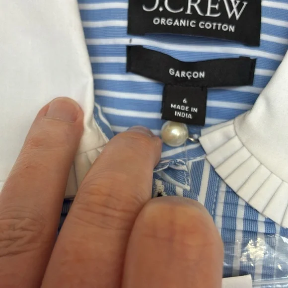 J crew Slight Cropped garçon shirt with pearl buttons in stripe Size 6 NWT - Picture 5 of 10